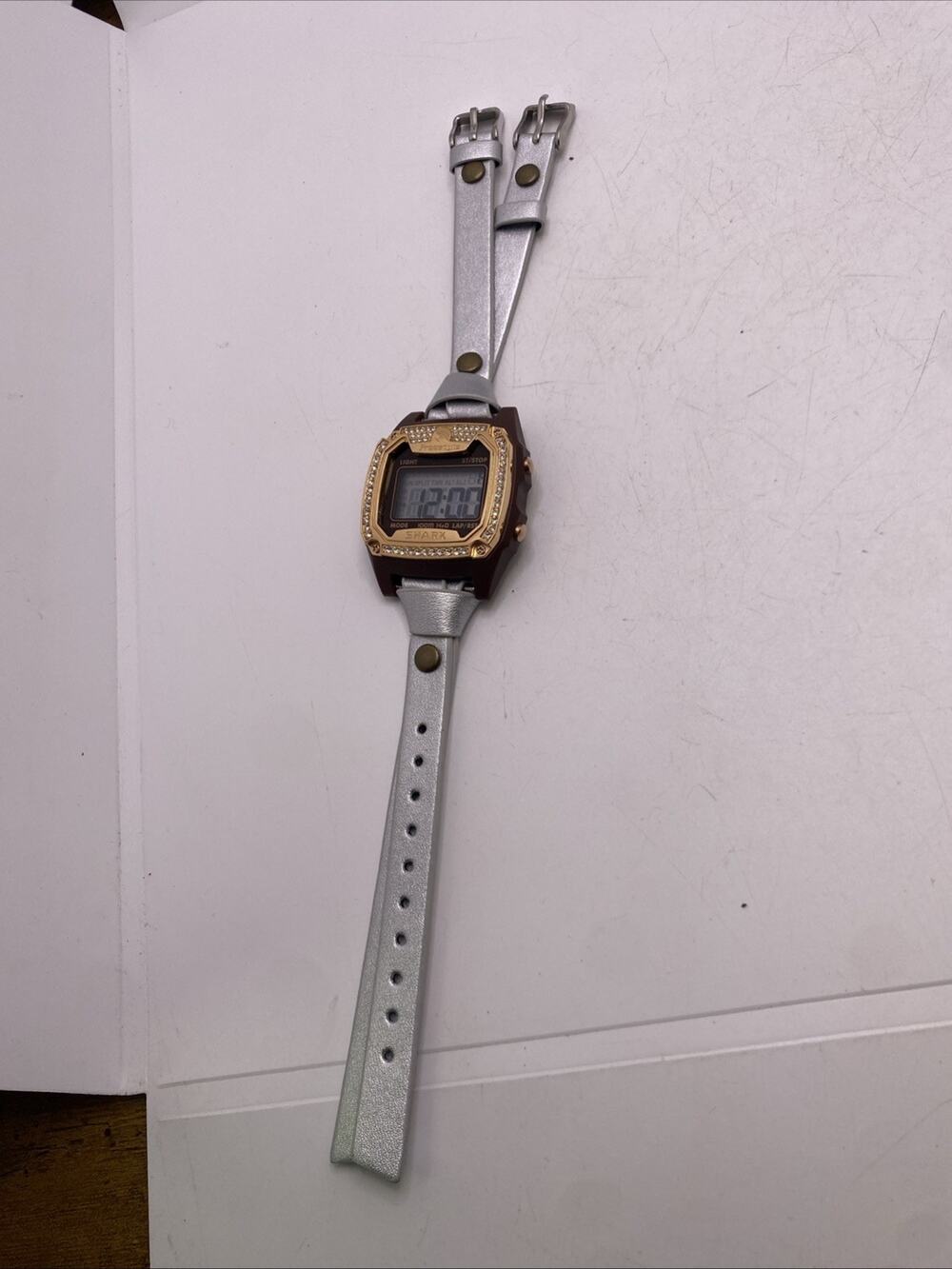 Freestyle Shark Rosegold Rhinestone SilverLeather Band Surfing Watch New Battery